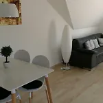 De Luxe Blue Mare * Łukęcin