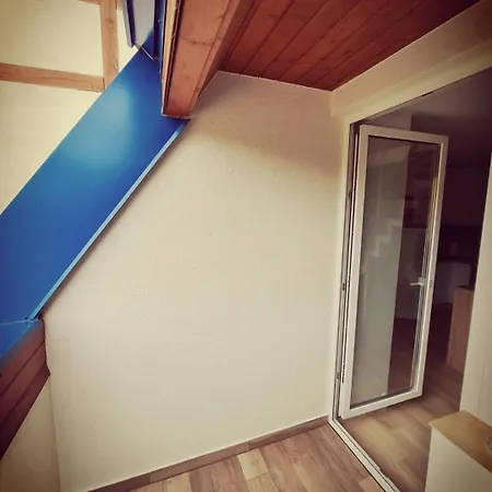 De Luxe Blue Mare * Łukęcin