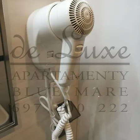 De Luxe Blue Mare