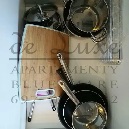 De Luxe Blue Mare アパート