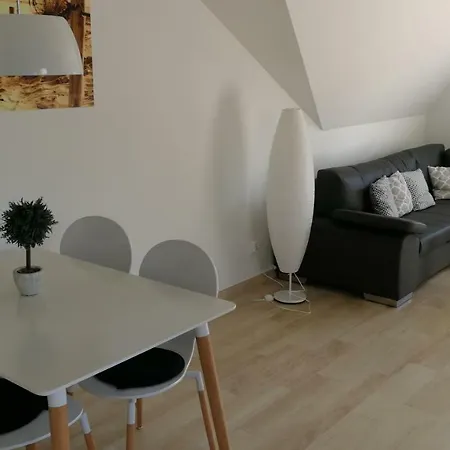 De Luxe Blue Mare * Łukęcin