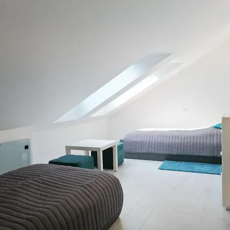 De Luxe Blue Mare * Łukęcin